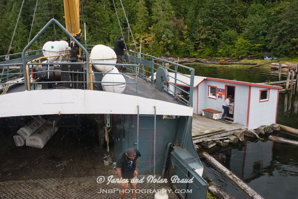 Mail Delivery by Boat JN044586 Mail Delivery by The MV Lad… Flickr