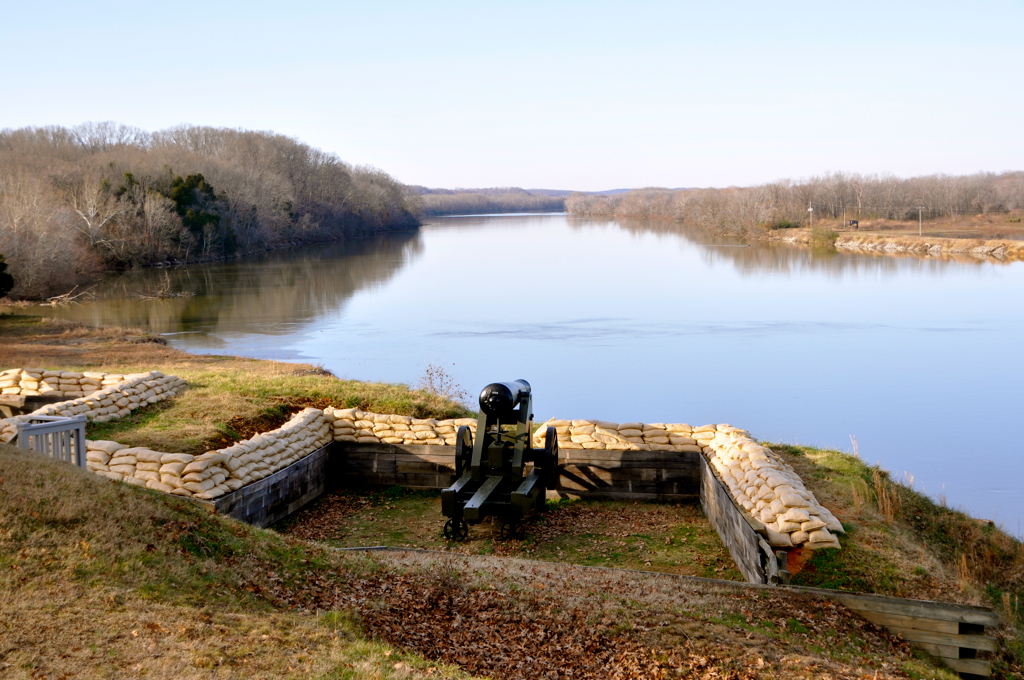 Fort Donelson, TN I'm working in this area for a little wh… Flickr