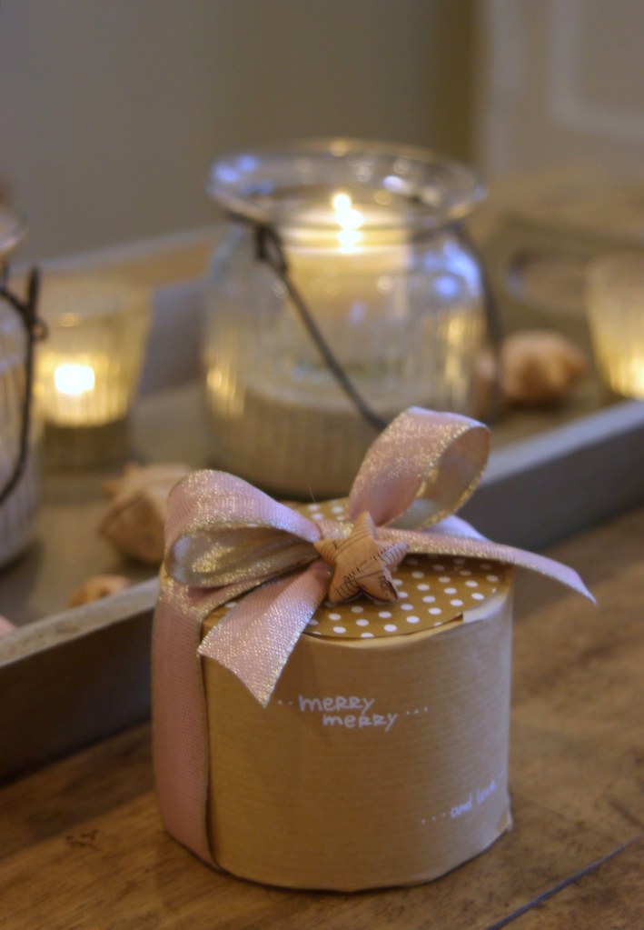 tube wrapping I somewhat enjoy wrapping oddshaped gifts. … Flickr