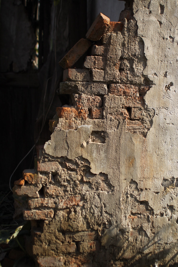 Broken Down Brick Wall Yi Chen Flickr