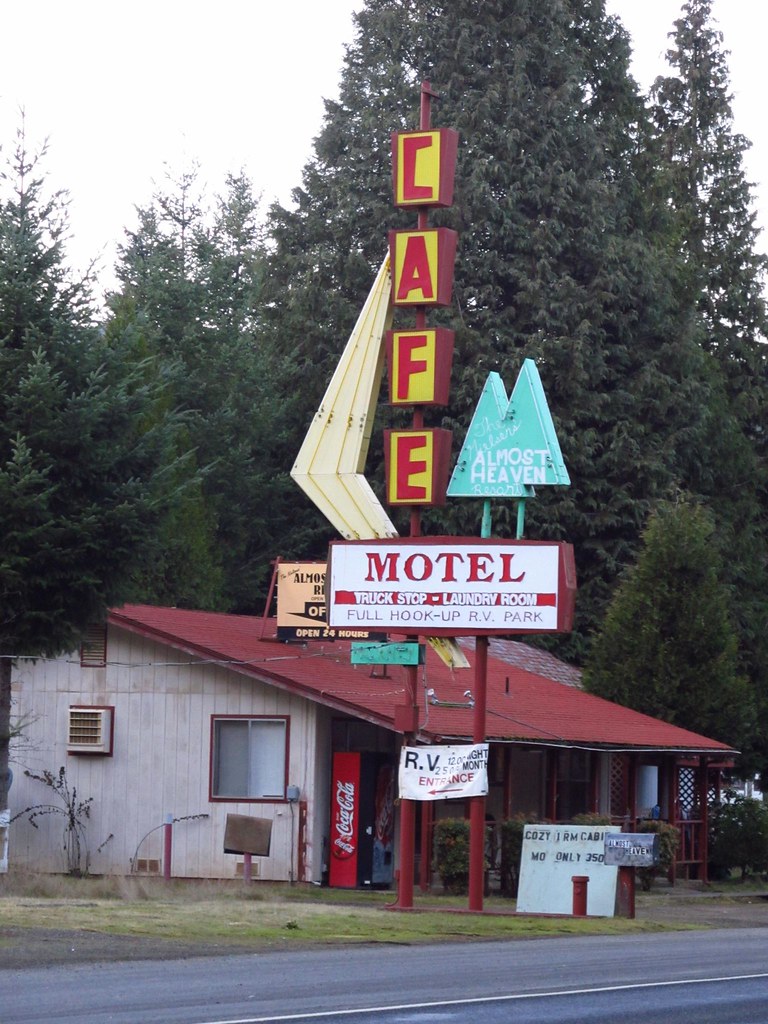 O'Brien, Oregon The Nielsen's Almost Heaven Resort and Caf