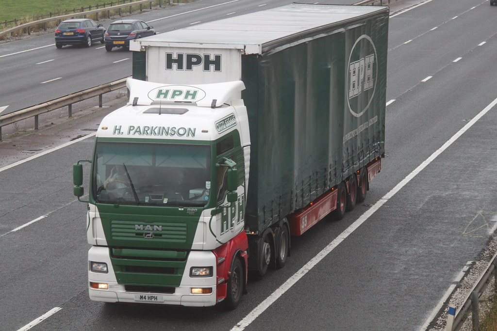H Parkinson Transport Of Preston Lancashire M4 HPH Simon's Truck