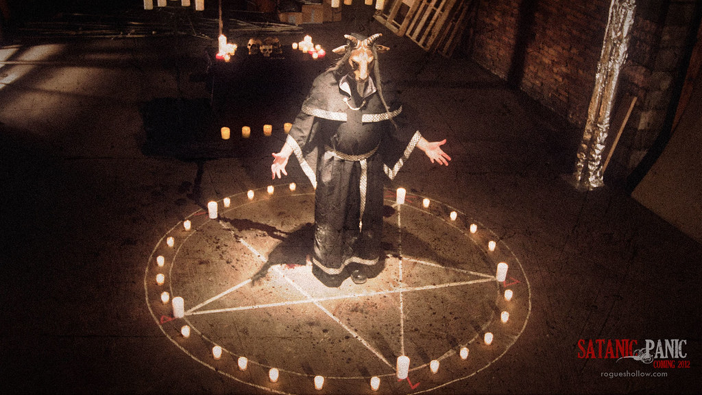 Sinister Minister / Image Links TV Tropes