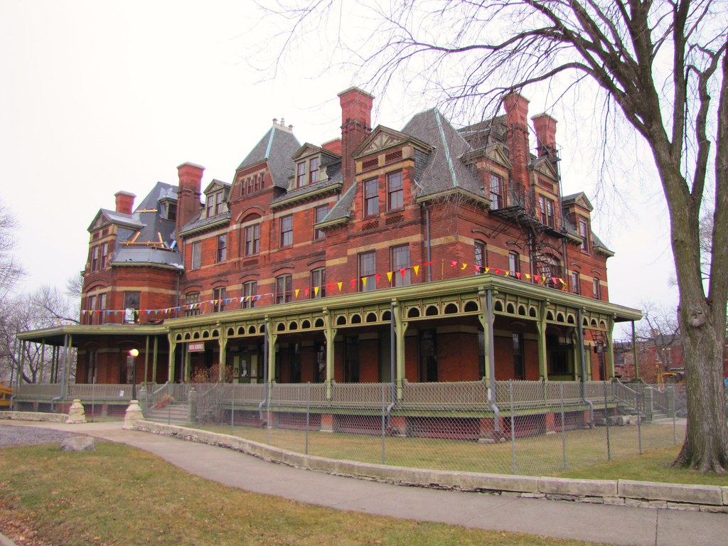 The Hotel Florence The Hotel Florence in Pullman, Chicago … Flickr