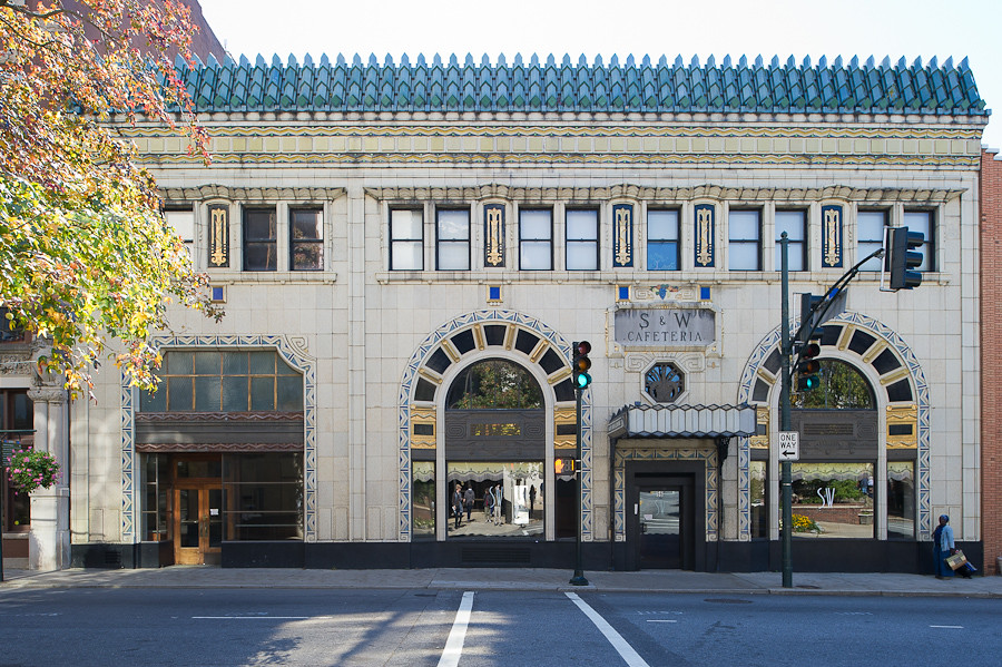 S&W Cafeteria, Asheville, NC D607_527 16/10/2011 Ashevil… Flickr