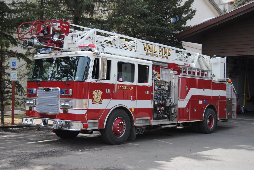 Vail Fire Department Ladder 1 Ladder Company 1, Station 1,… Flickr