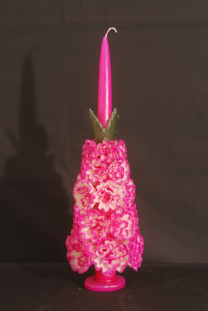 Pink Flower Candle Mexico This lovely pink candle was made… Flickr