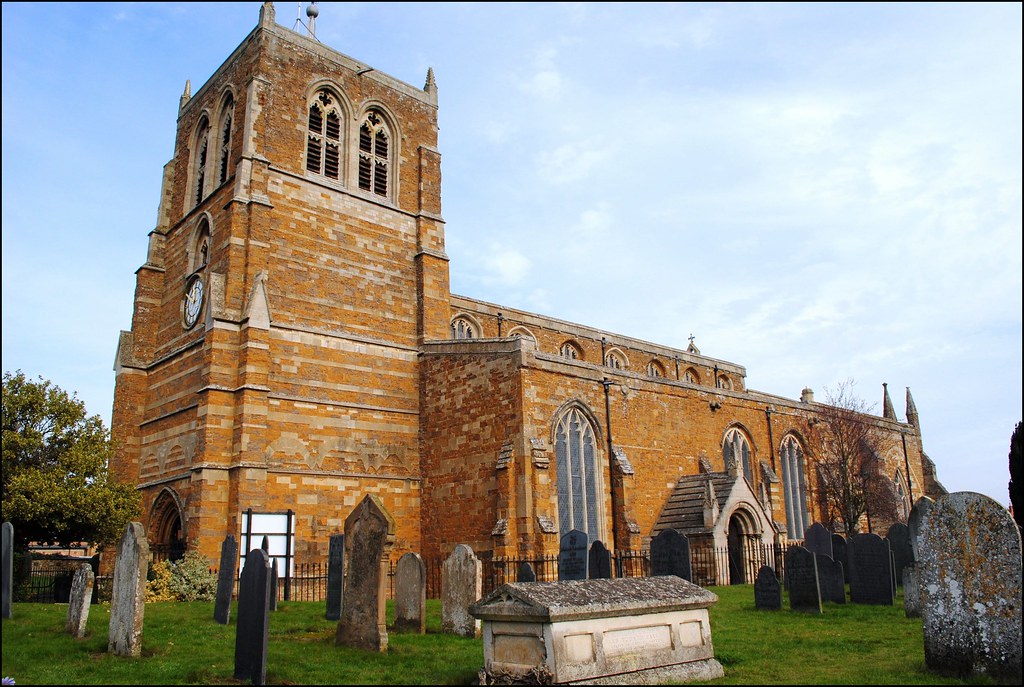 Holy Trinity Church, Rothwell Though the earliest parts da… Flickr