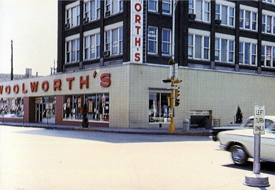 Woolworth 919 Sterling,IL circa 1967 this was the second … Flickr