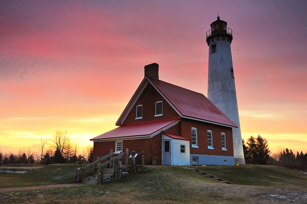 Tawas Point Lighthouse, East Tawas, Michigan It's fun to w… Flickr