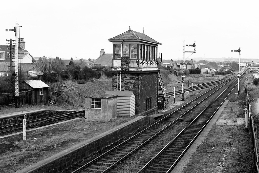 Aberdeen Dyce Scotland 15th April 1977 A view from Dyce st… Flickr