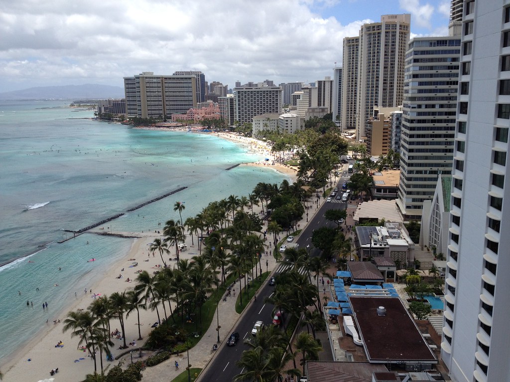 Kalakaua Ave in Waikiki Joel Flickr