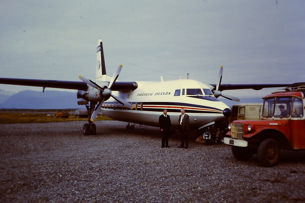 Fokker F27 Friendship On the gravel airstrip in Höfn in SE… Flickr
