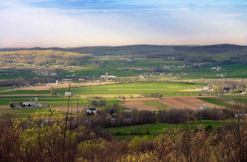 Valley View (2) Vista from Welsh Mountain, Lancaster Count… Flickr