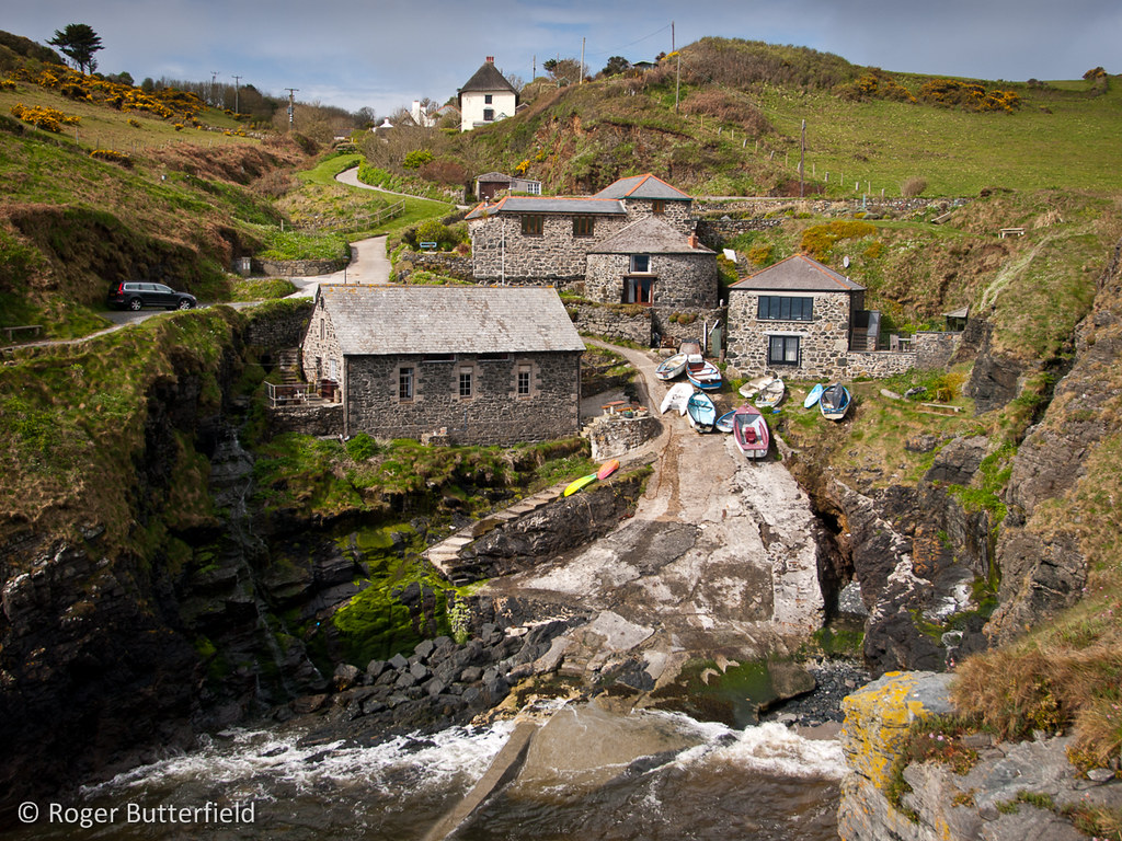 Church Cove Church Cove on the Lizard Peninsula, Cornwall.… Roger