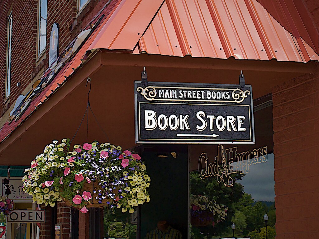 BOOK STORE BURNSVILLE NC Color on Main Street. NC Cigany Flickr