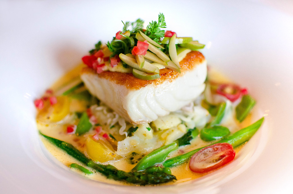 Pacific Halibut With olive oil crushed fingerling potatoes… Flickr