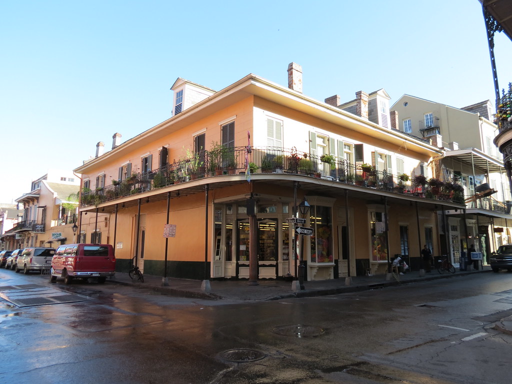Rouses Market French Quarter New Orleans, Louisiana Francesco Flickr
