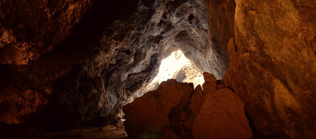 Crawl under the rock into the big cavern on the other side… Flickr