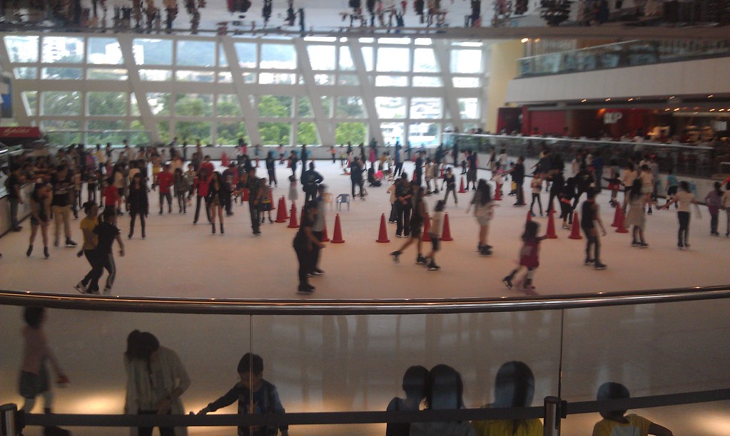 Ice Skating Rink in Festival Mall 2nd_Order_Effect Flickr