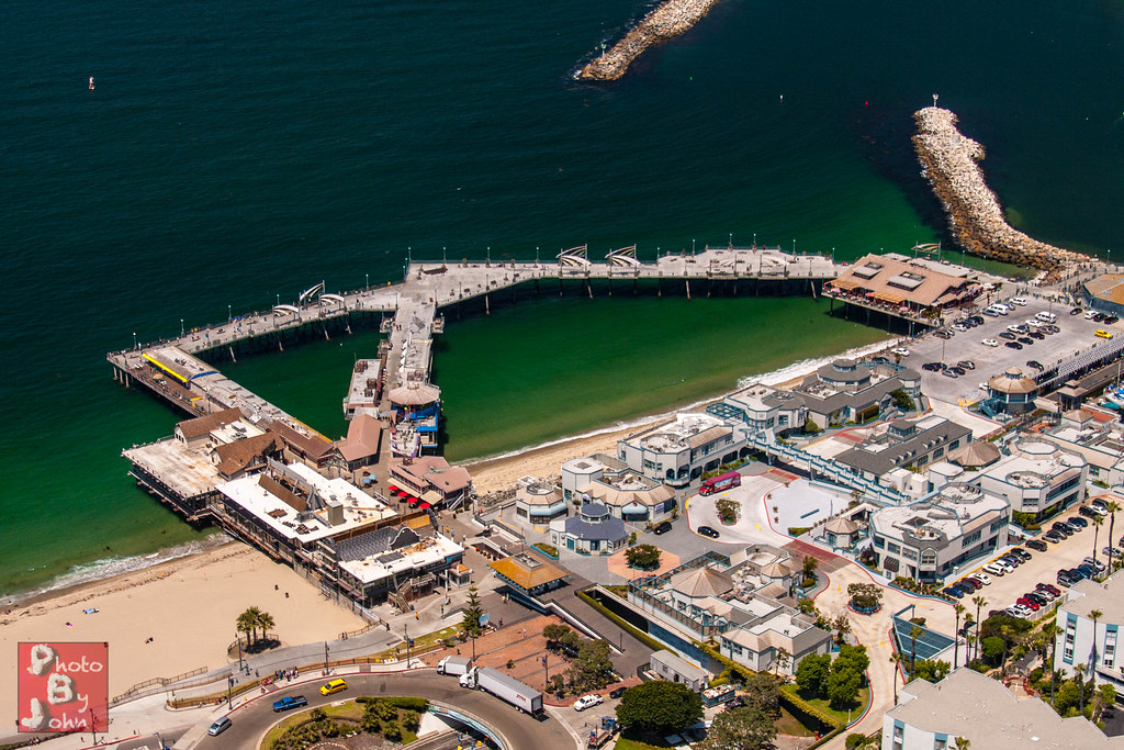Redondo Beach Pier Aerial shot of the Redondo Beach pier. … Flickr