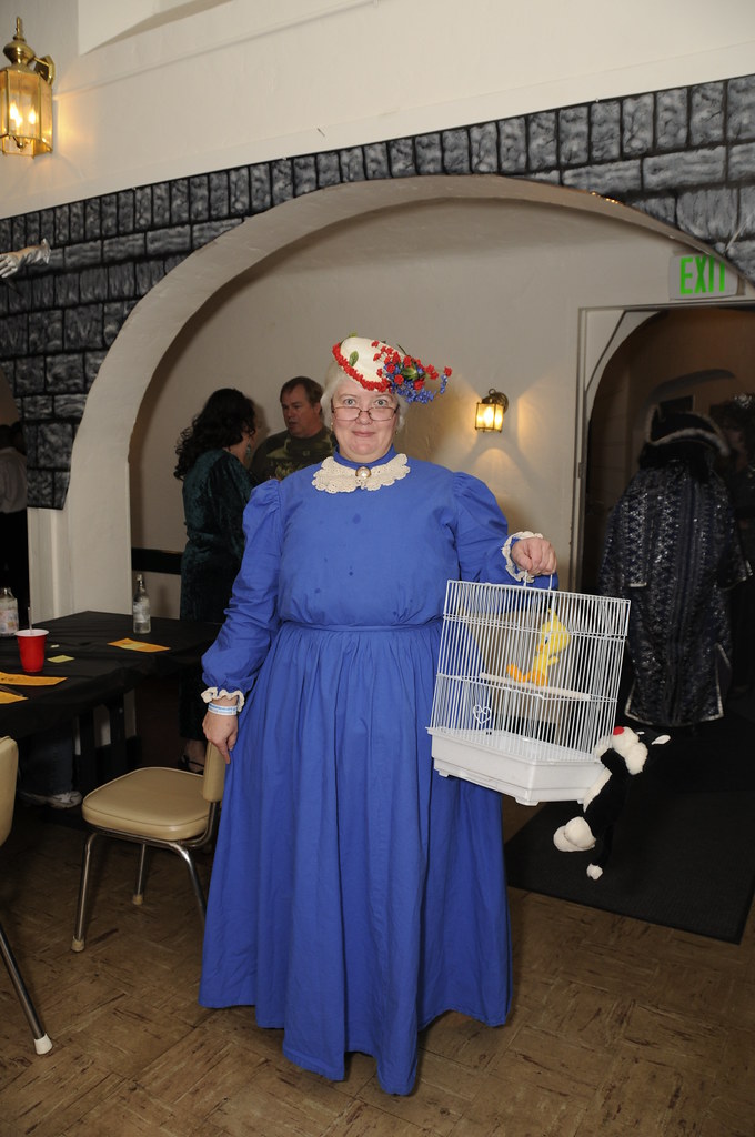 Granny (aka Emma ster), Tweety, and Sylvester Nicholas Lopez Flickr