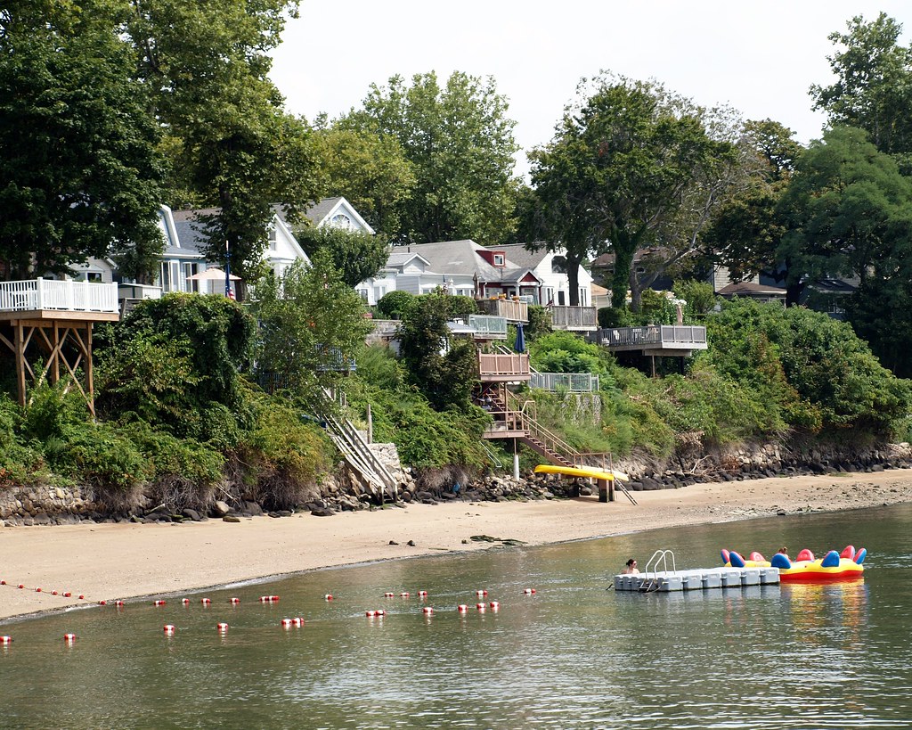 Silver Beach Resident Beach, Bronx, New York City jag9889 Flickr
