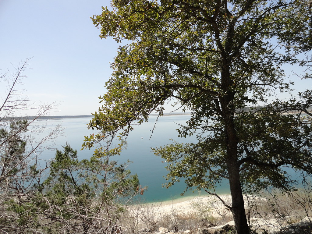 2437 / Stillhouse Hollow Lake looking out from Overlook Pa… Flickr
