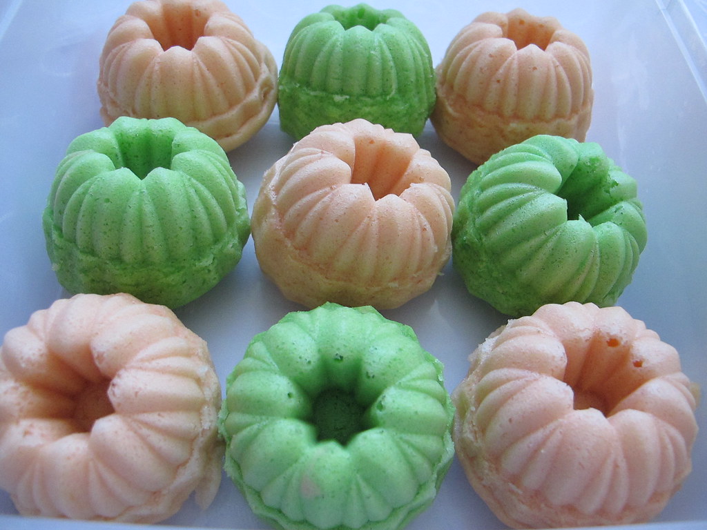 Putu Ayu tanpa kelapa parut Another Indonesian steam