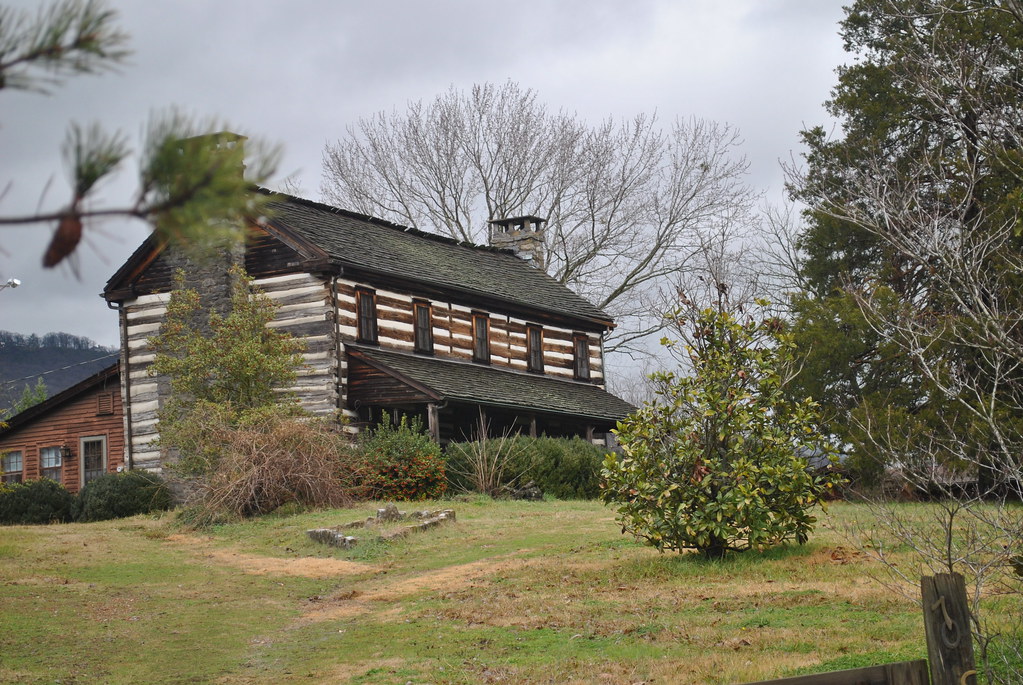 Brown's Ferry Tavern Brown's Tavern was built in 1803 for … Flickr