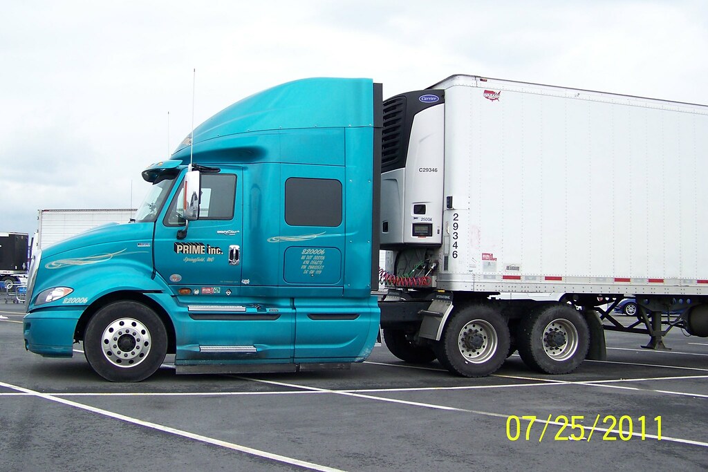 Prime Inc. International ProStar Trucks, Buses, & Trains by