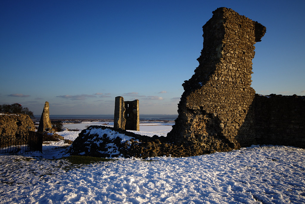 Hadleigh Castle, Essex Hadleigh Castle in Essex is an Engl… Flickr