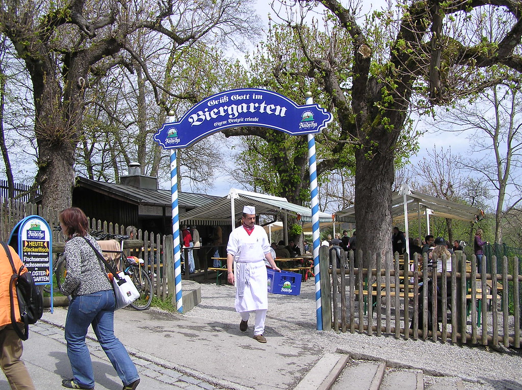 Biergarten at Kloster Andechs Biergarten at Kloster Andech… Flickr