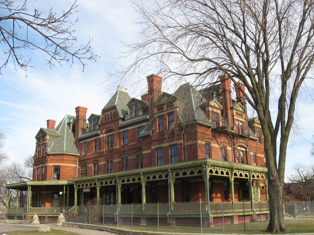 Hotel Florence c. 1881 Hotel Florence in the Pullman Histo… Flickr