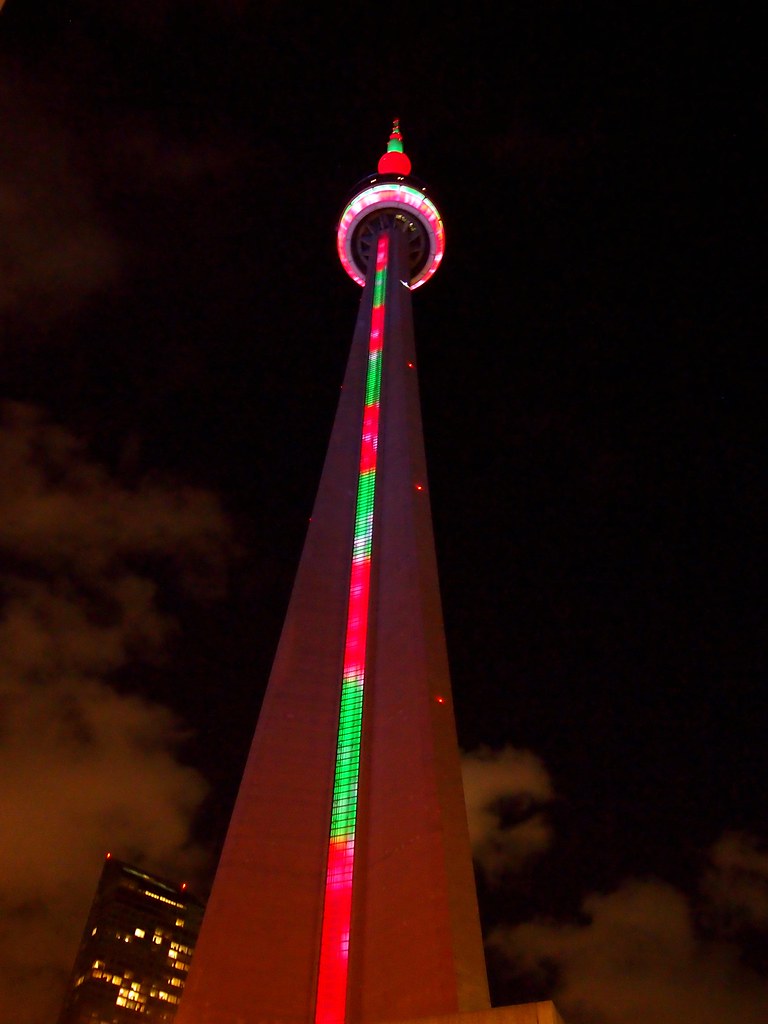 Canada, Toronto CN Tower Christmas Lights KAI Flickr