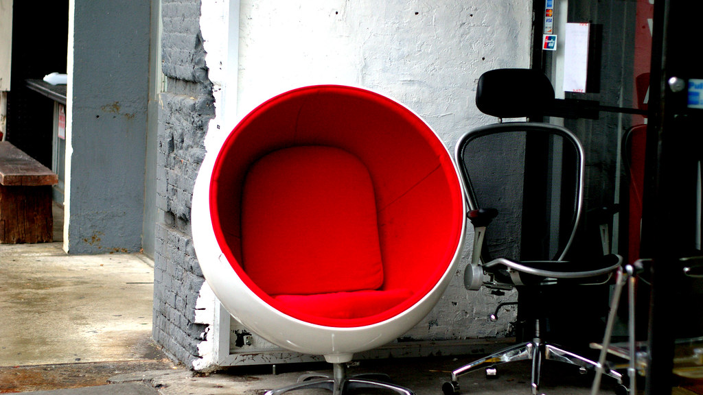 Your own Dr. Evil chair... I think if I had a cat, that it… Flickr