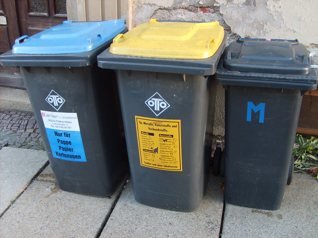 Otto Bins. 240l and 120l. used for paper/cardboard plast… Flickr
