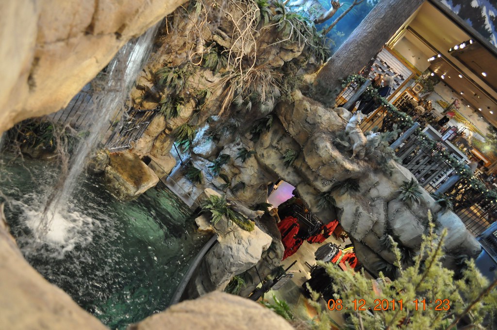 Bass Pro Shop Spanish Fort, Al December 8 2011 Bass Pro Sh… Flickr