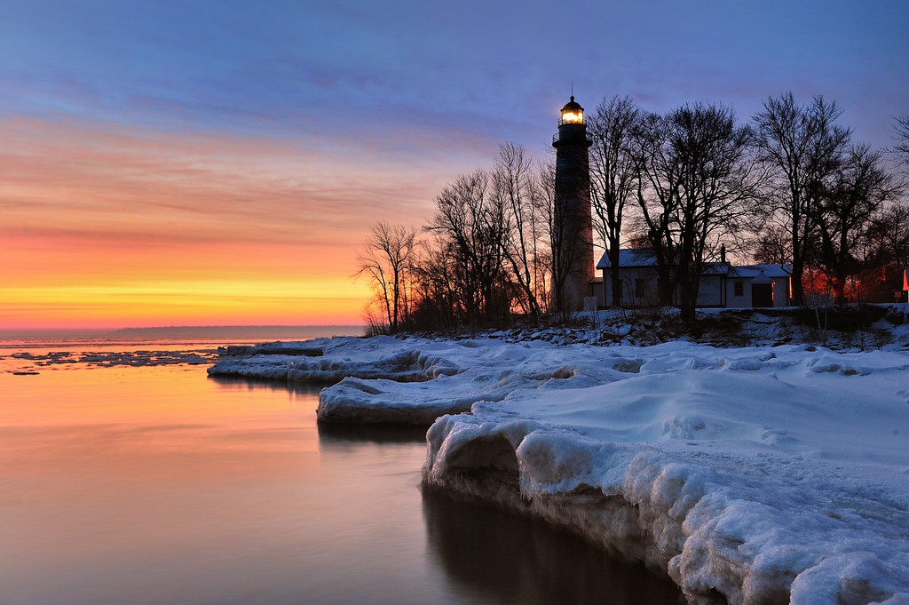 "Winters Dawn" Point Aux Barques Lighthouse Port Hope, M… Flickr