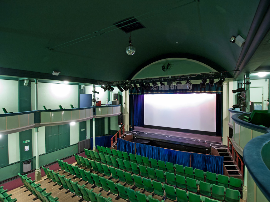 Whitby Pavilion 9567 Spa Pavilion Theatre Whitby. The Pavi… Flickr