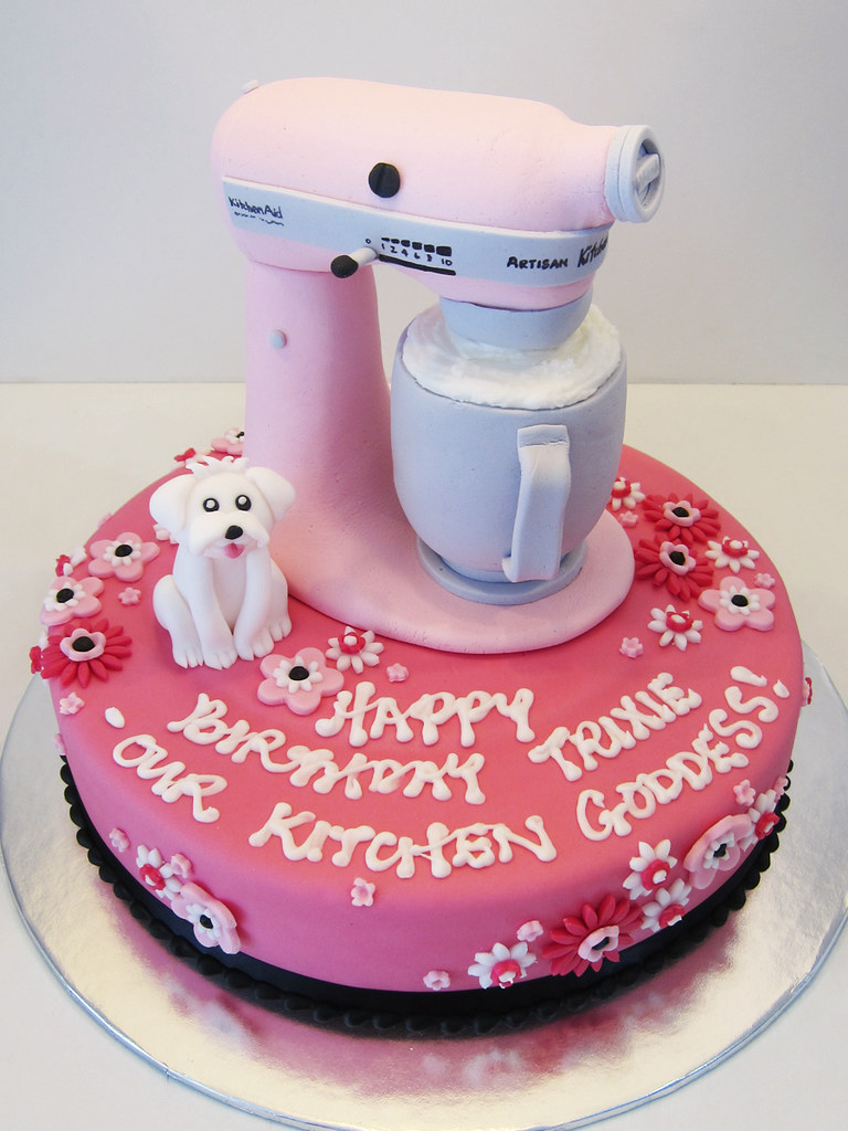 kitchenaid cake a pink cake topped with a sugar kitchenaid… Flickr