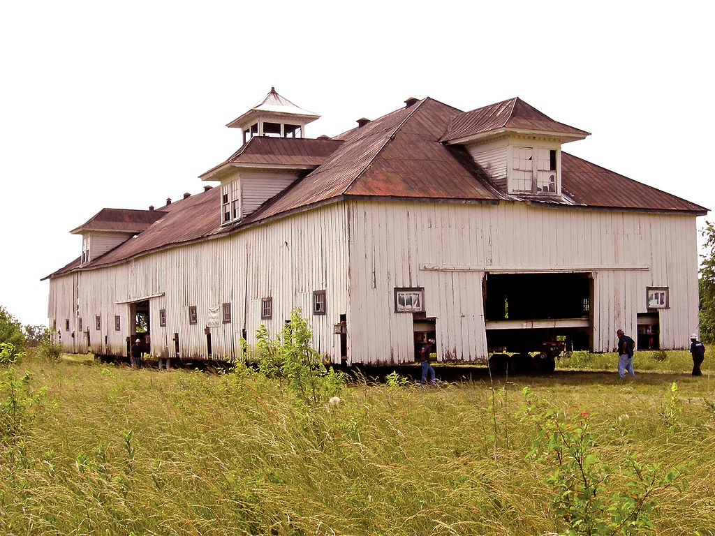 Historic Lexington, KY Barn This Lexington, KY barn was mo… Flickr