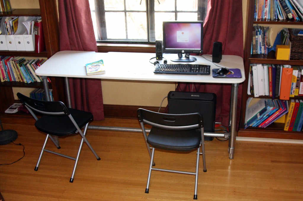 DIY Homeschool Double Desk This is a custom desk built for… Flickr