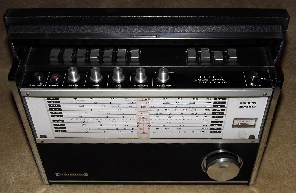 Vintage Grundig MultiBand Radio, Model TR807. 11 Bands, … Flickr