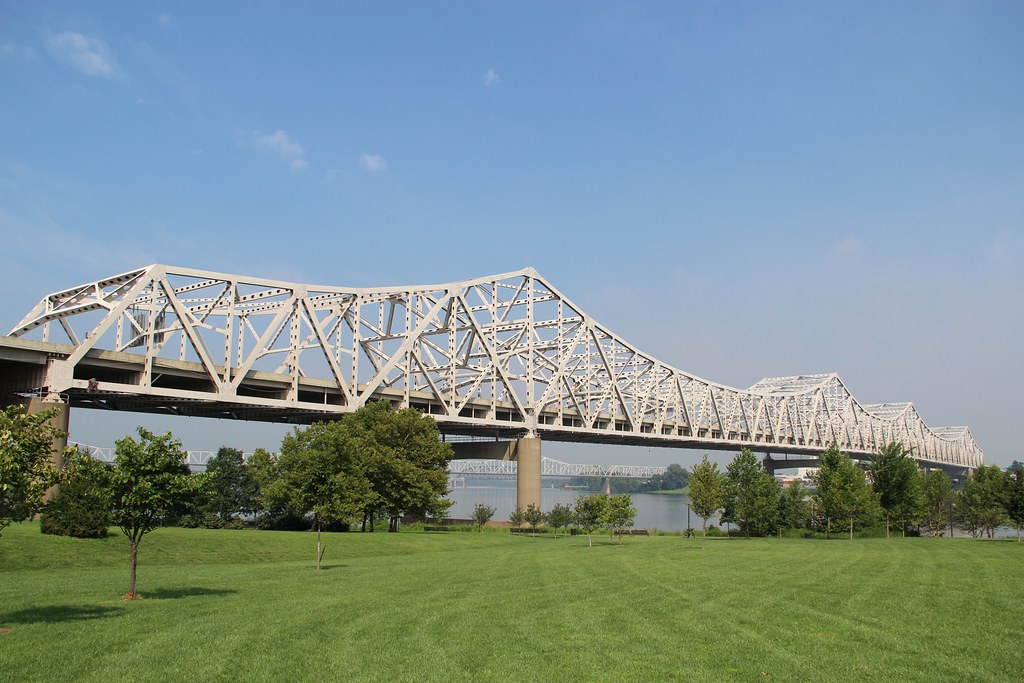 John F. Kennedy Memorial Bridge I65 cantilever through tr… Flickr