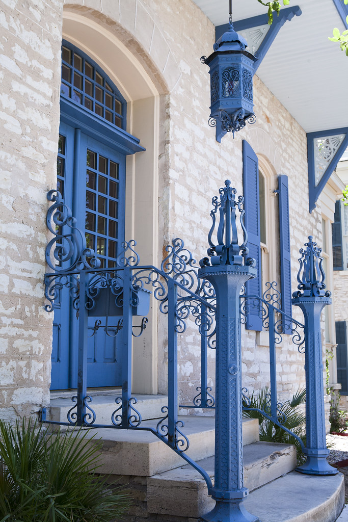 Blue Austin, Texas April 2012 Tien Le Flickr