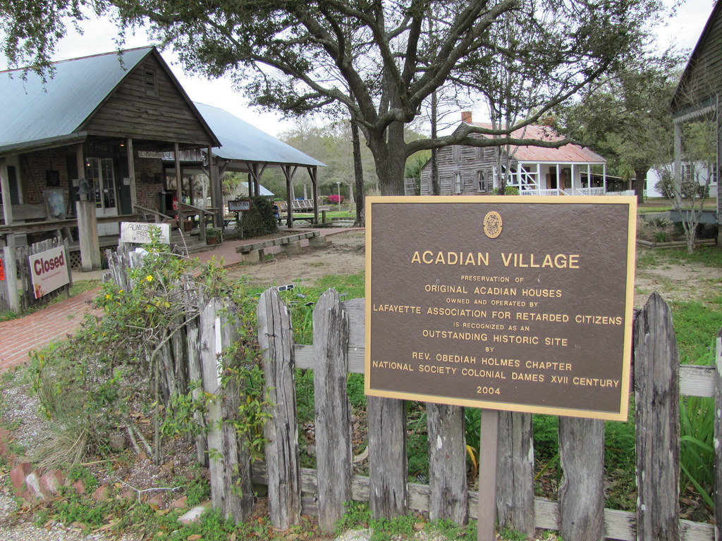 Acadian Village 1 At the entrance to Acadian Village. I wa… Flickr