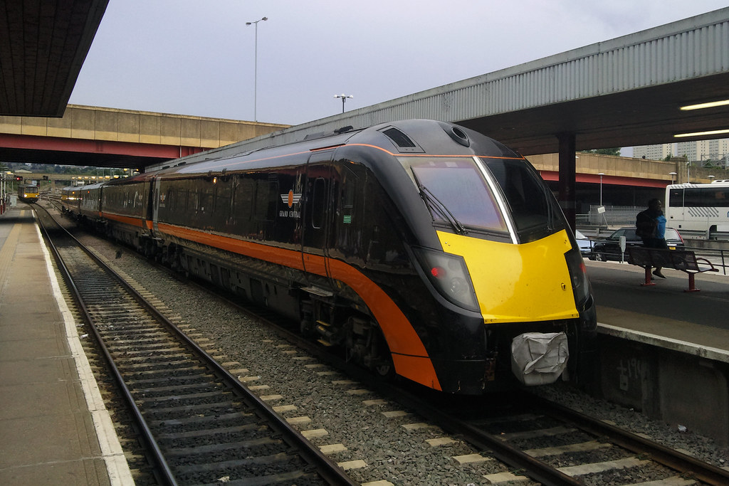 Grand Central Class 180 DMU at Bradford Interchange Flickr