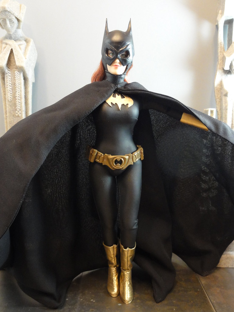 Dark Knight Batgirl Bashed 1/6 scale Barbara Gordon Batg… Flickr
