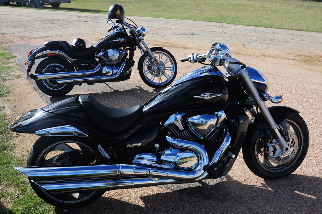 Suzuki Boulevard Suzuki Boulevard 1800cc. Pedazo de moto q… Flickr